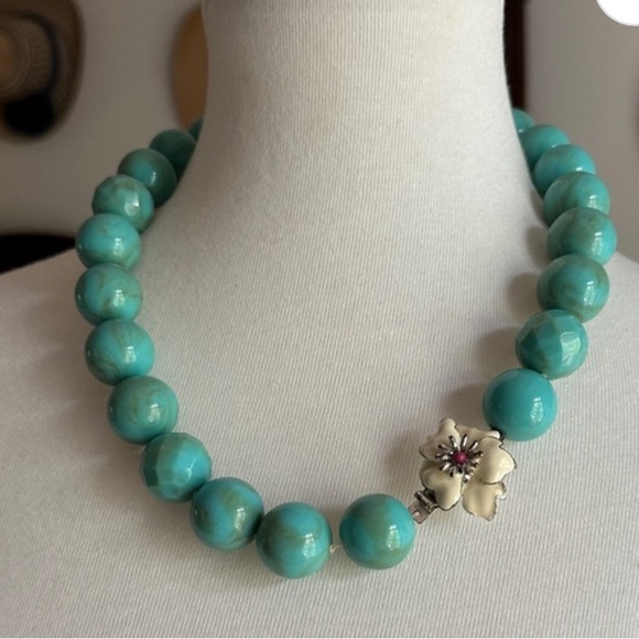 Stella & Dot Jewelry - Stella &Dot vintage Y2K hand painted Turquoise chunky BLOOM beaded necklace